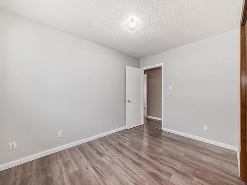 13028 65 St Nw, Edmonton, AB 