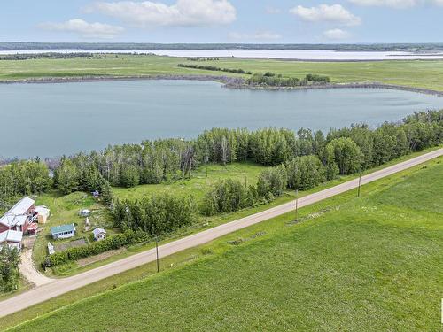 2 3424 Twp Rd 570, Rural Lac Ste. Anne County, AB 