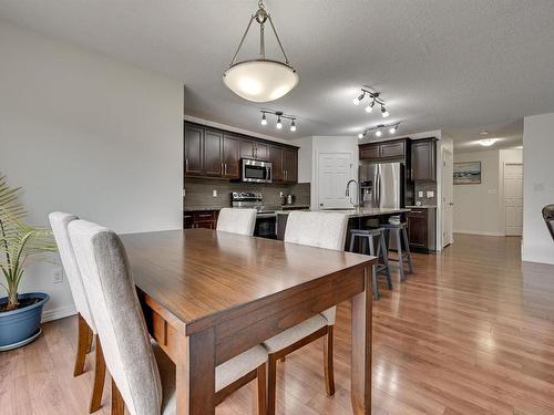 2875 Maple Wy Nw, Edmonton, AB 