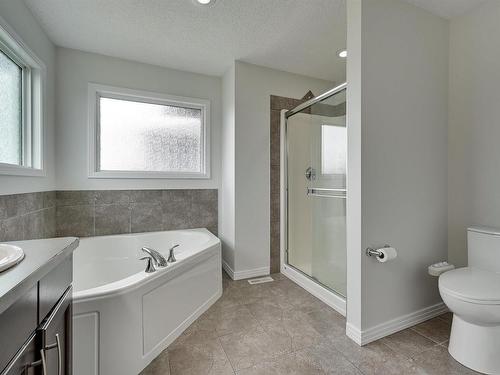 2875 Maple Wy Nw, Edmonton, AB 