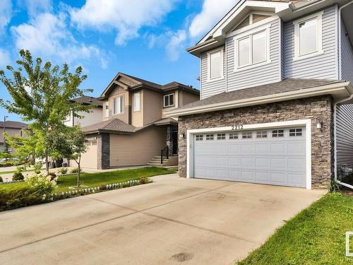 2212 22 St Nw, Edmonton, AB 