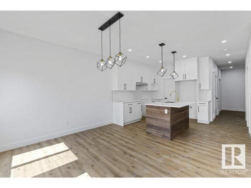 81 Silverstone Drive, Stony Plain, AB - Indoor Photo Showing Kitchen