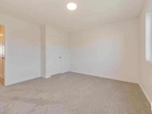 121 Stiles Link, Leduc, AB - Indoor Photo Showing Other Room