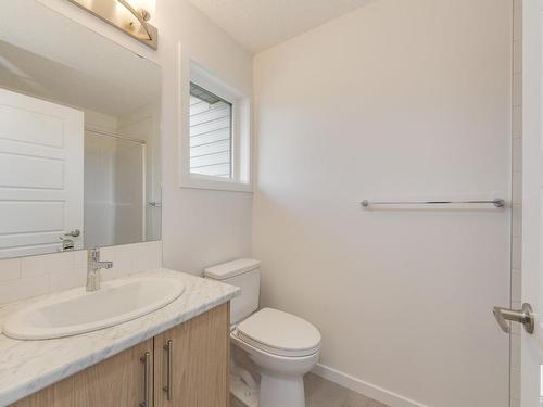 121 Stiles Link, Leduc, AB - Indoor Photo Showing Bathroom