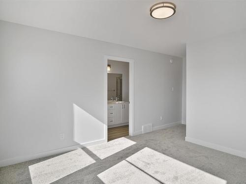 4682 177 Avenue, Edmonton, AB - Indoor Photo Showing Other Room