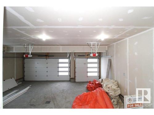 17128 2 Street, Edmonton, AB - Indoor Photo Showing Garage