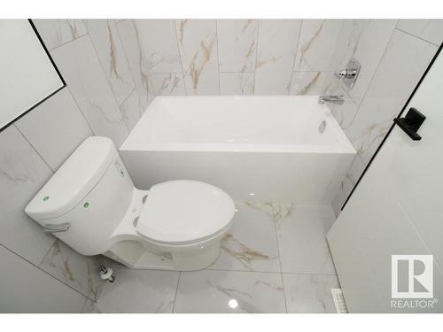 17128 2 Street, Edmonton, AB - Indoor Photo Showing Bathroom