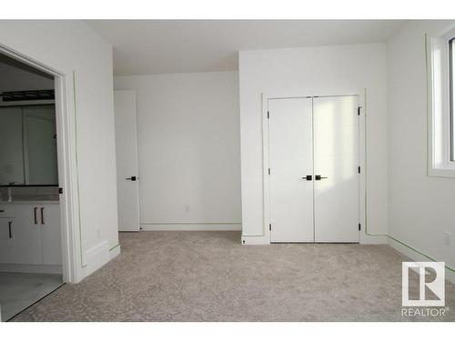 17127 3 Street, Edmonton, AB - Indoor Photo Showing Other Room