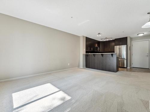 #211 2204 44 Av Nw, Edmonton, AB 