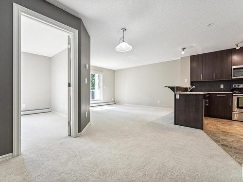 #211 2204 44 Av Nw, Edmonton, AB 