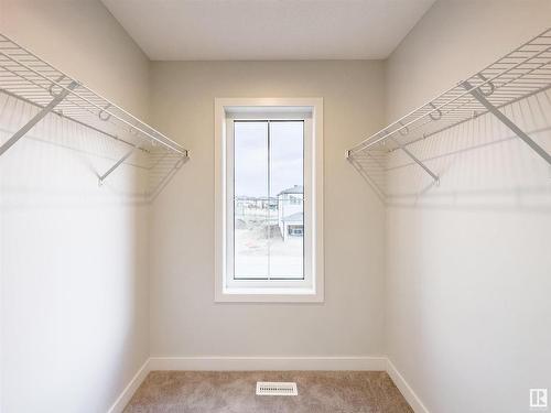 17647 49 Street, Edmonton, AB - Indoor With Storage