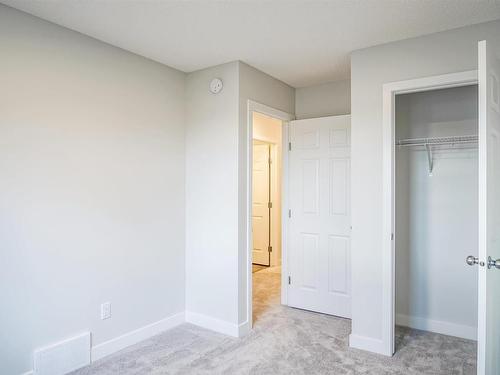 17647 49 Street, Edmonton, AB - Indoor Photo Showing Other Room