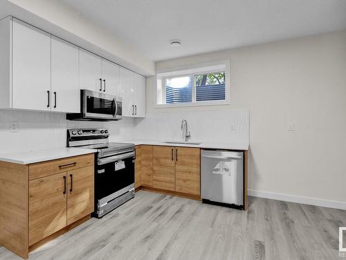 12740 130 Street, Edmonton, AB - Indoor Photo Showing Kitchen