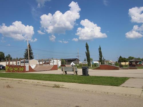 5305 53 St, Clyde, AB 