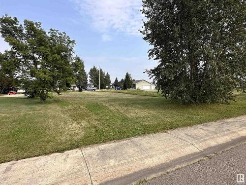 4747 47 Street, Clyde, AB 