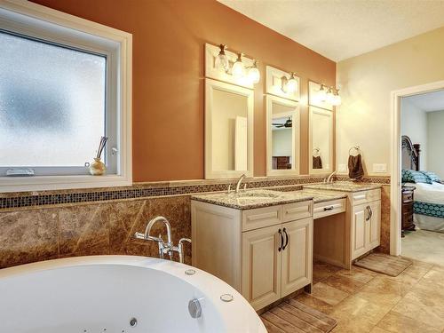 1519 68 Street, Edmonton, AB - Indoor Photo Showing Bathroom