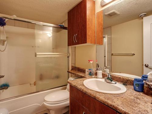 1519 68 Street, Edmonton, AB - Indoor Photo Showing Bathroom