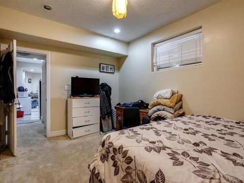 1519 68 Street, Edmonton, AB - Indoor Photo Showing Bedroom