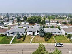 13440 DELWOOD RD NW  Edmonton, AB T5C 3B8