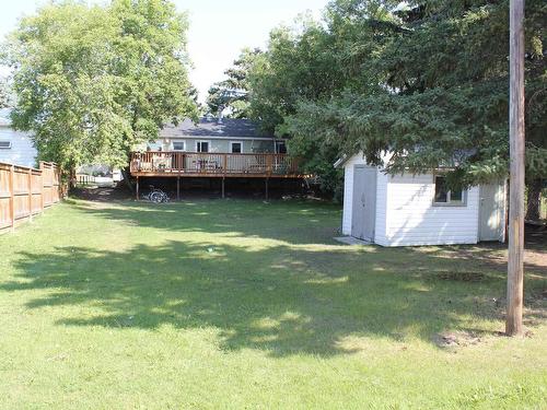 4829 54 Av, Elk Point, AB 