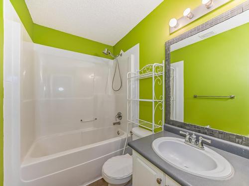 15036 135 Street, Edmonton, AB - Indoor Photo Showing Bathroom