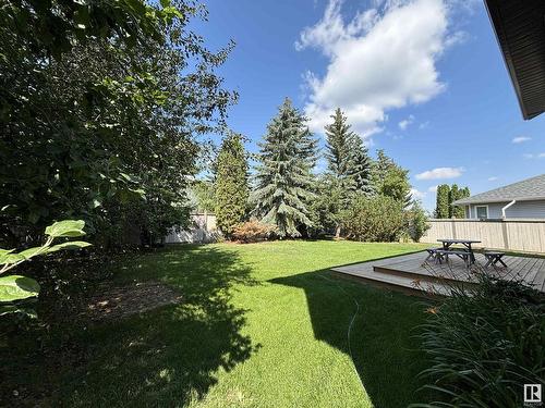 657 Butchart Wd Nw, Edmonton, AB 