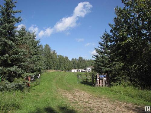 5206 Township Road 550, Rural Lac Ste. Anne County, AB 