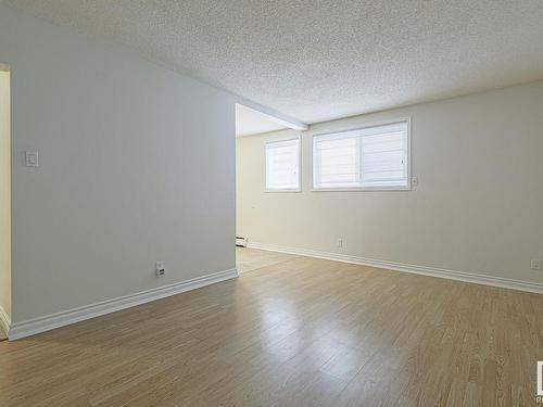 3 10515 80 Avenue, Edmonton, AB - Indoor Photo Showing Other Room