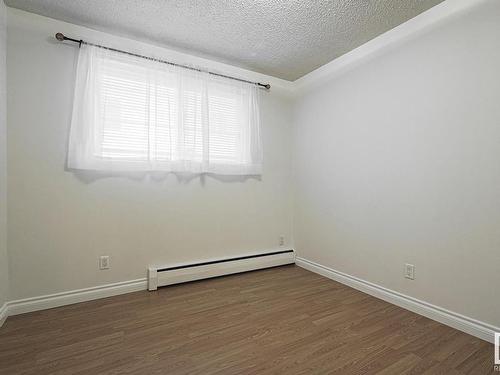 3 10515 80 Avenue, Edmonton, AB - Indoor Photo Showing Other Room