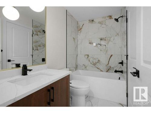 3313 Chickadee Dr, Edmonton, AB - Indoor Photo Showing Bathroom