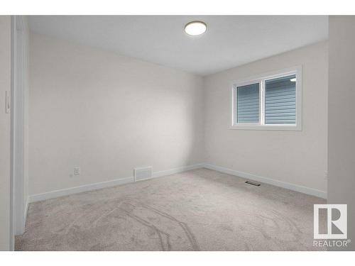 3313 Chickadee Dr, Edmonton, AB - Indoor Photo Showing Other Room