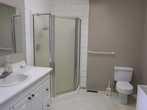 A 48319 Hwy 795, Rural Leduc County, AB - Indoor Photo Showing Bathroom