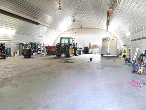 A 48319 Hwy 795, Rural Leduc County, AB - Indoor Photo Showing Garage