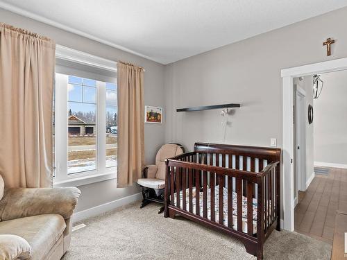 2050 Spring Lake Drive, Rural Parkland County, AB - Indoor Photo Showing Bedroom