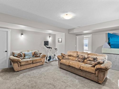 2050 Spring Lake Drive, Rural Parkland County, AB - Indoor Photo Showing Living Room