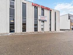 6216 Davies RD NW  Edmonton, AB T6E 4M9