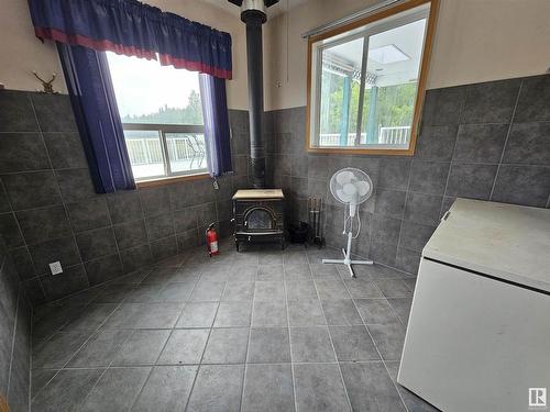 6531 Hwy 616, Rural Brazeau County, AB - Indoor Photo Showing Bathroom