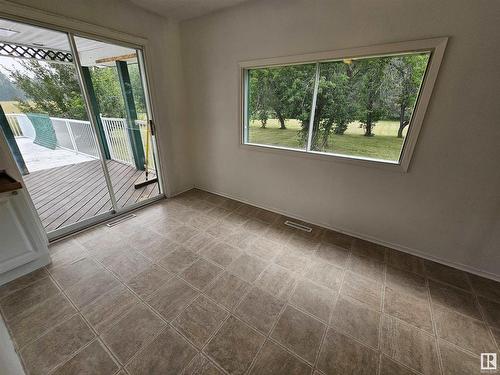 6531 Hwy 616, Rural Brazeau County, AB - Indoor Photo Showing Other Room