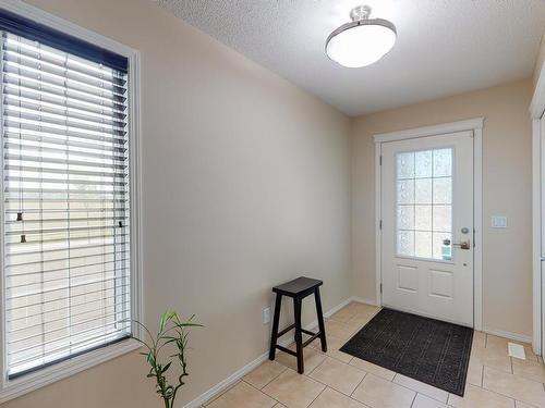 3204 17B Avenue Nw, Edmonton, AB - Indoor Photo Showing Other Room