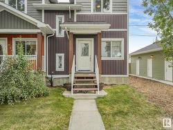 12209 121 AV NW NW  Edmonton, AB T5M 2A3