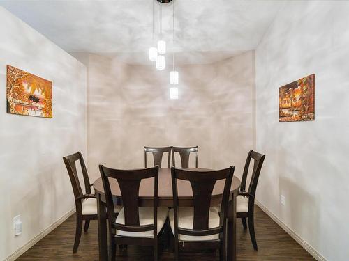 21108 92B Avenue Nw, Edmonton, AB - Indoor Photo Showing Dining Room