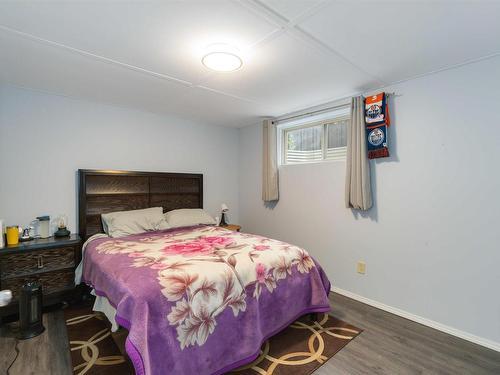 21108 92B Avenue Nw, Edmonton, AB - Indoor Photo Showing Bedroom