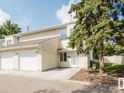 119 CALLINGWOOD PL NW  Edmonton, AB T5T 2C6