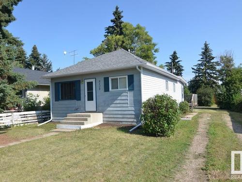 5120 55 Avenue, Tofield, AB - Outdoor