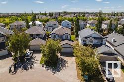 311 HILLIARD CL NW  Edmonton, AB T6R 3G4