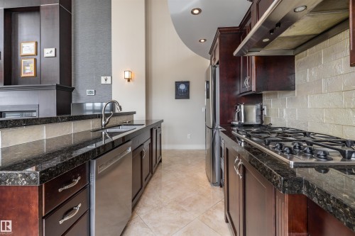 1801 9939 109 Street, Edmonton, AB - Indoor Photo Showing Kitchen With Upgraded Kitchen