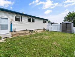 1065 Millbourne Rd East NW NW  Edmonton, AB T6K 0T3