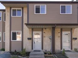 #22 10453 20 AV NW  Edmonton, AB T6J 5H1