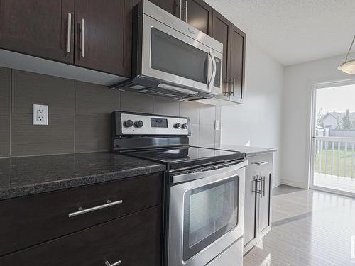 18055 85 St Nw Nw, Edmonton, AB 