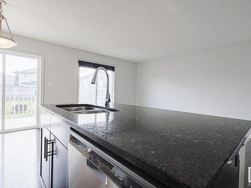 18055 85 St Nw Nw, Edmonton, AB 